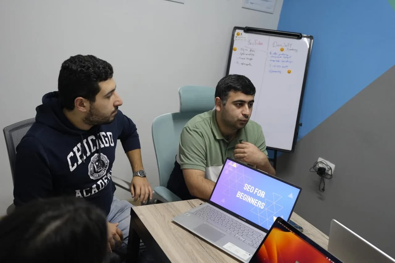 SEO սեմինար Danisoft Academy-ում․ ուսանողները հանդիպեցին ոլորտի մասնագետների հետ